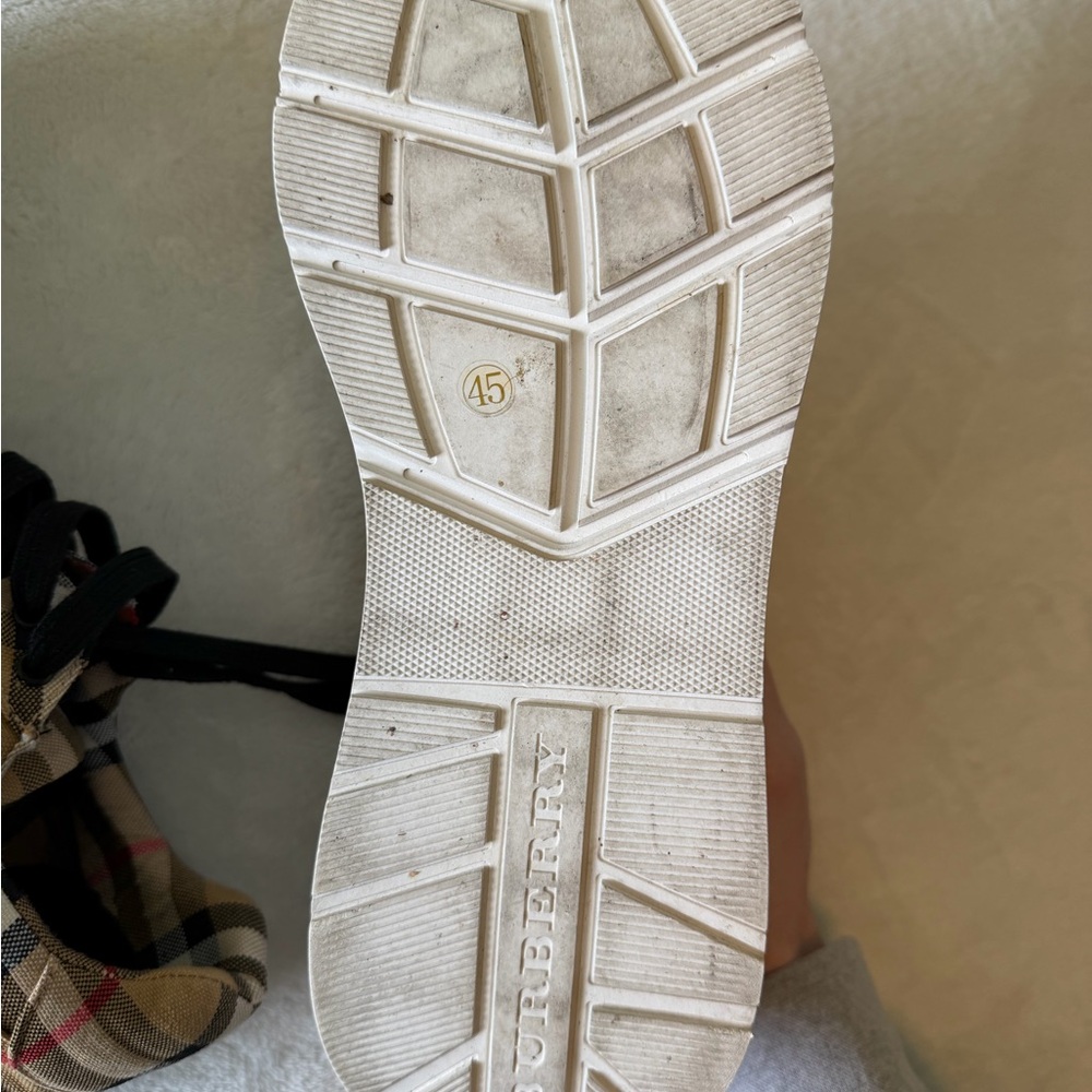 Men’s Burberry Plaid Sneakers - Picture 8 of 8